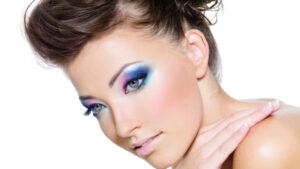 Read more about the article Easy Blue Eyeshadow Makeup Effortless Beauty in Minutes