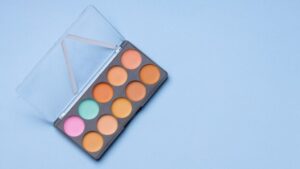 Read more about the article Eyeshadow Palette With Directions: Discover Your Inner Beauty
