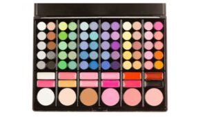 Read more about the article Best Eyeshadow Palettes For Teens Light up Your Teens Eyes